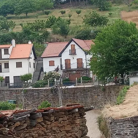 Casa Macedo Pensión *